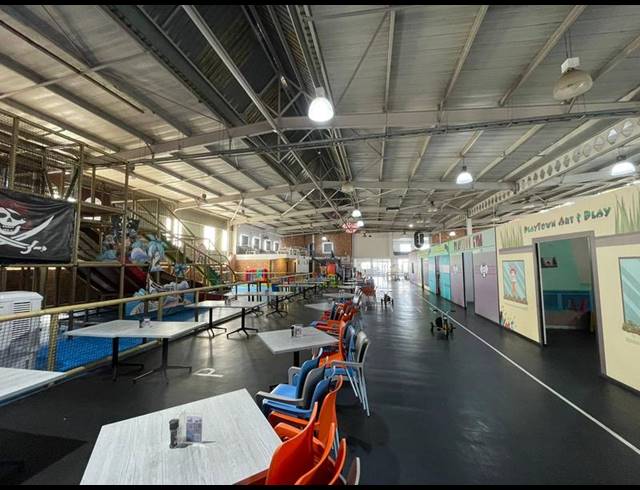 INDUSTRIAL PROPERTY TO RENT IN ROOIHUISKRAAL